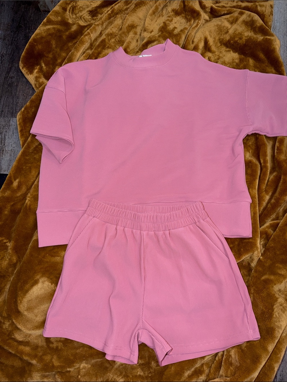 Zenana Outfitters Pink Ribbed Shorts Set
